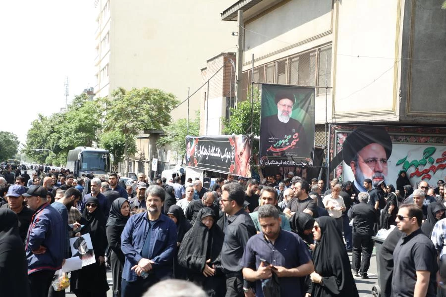 موکب دانشگاه فرهنگیان در مراسم تشییع پیکر شهید سیدابراهیم رئیسی و همراهانش 21