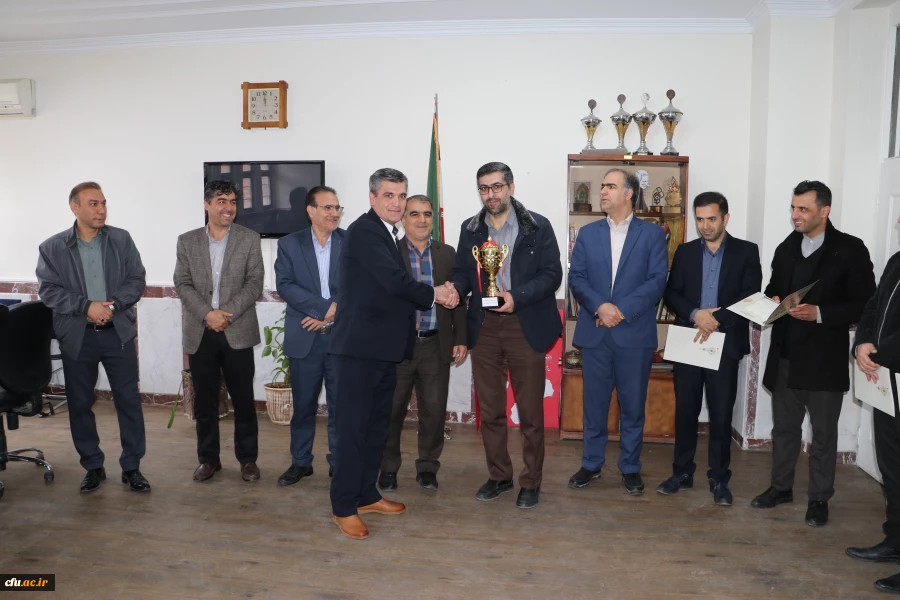 دانشگاه فرهنگیان قهرمان مسابقات فوتسال جام بسیج کارمندان استان آذربایجان شرقی 3