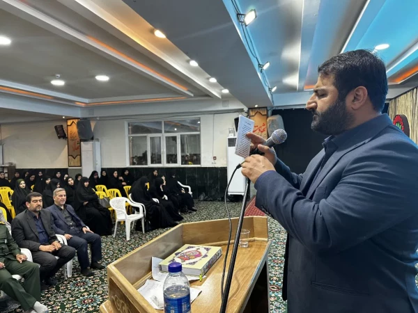 مراسم یادواره 450شهید معلم و دانشجو معلم استان خوزستان واجتماع دانشجویی گرامیداشت شهدای خدمت برگزارشد. 12