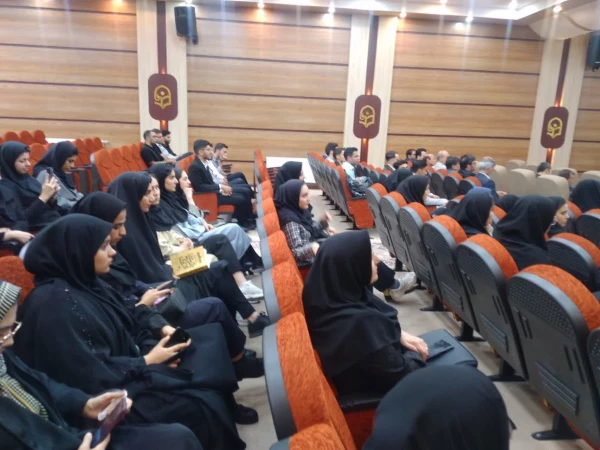 آیین اختتامیه یازدهمین جشنواره تدریس برتر مرحله منطقه ای به میزبانی دانشگاه فرهنگیان استان زنجان 6