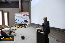 معلمی همیشه جاری و ساری و پایان ناپذیر است 3