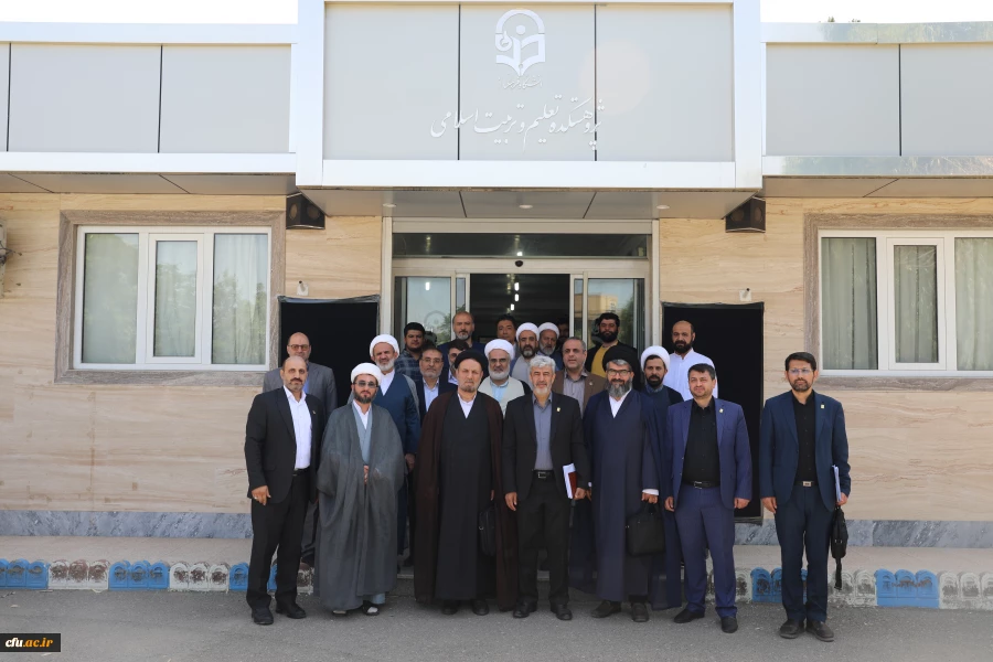بازدید ریییس و اعضای هیات رییسه دانشگاه فرهنگیان از پژوهشگاه تعلیم و تربیت اسلامی و مرکز تربیت معلم مبلغ حوزه های علمیه 2