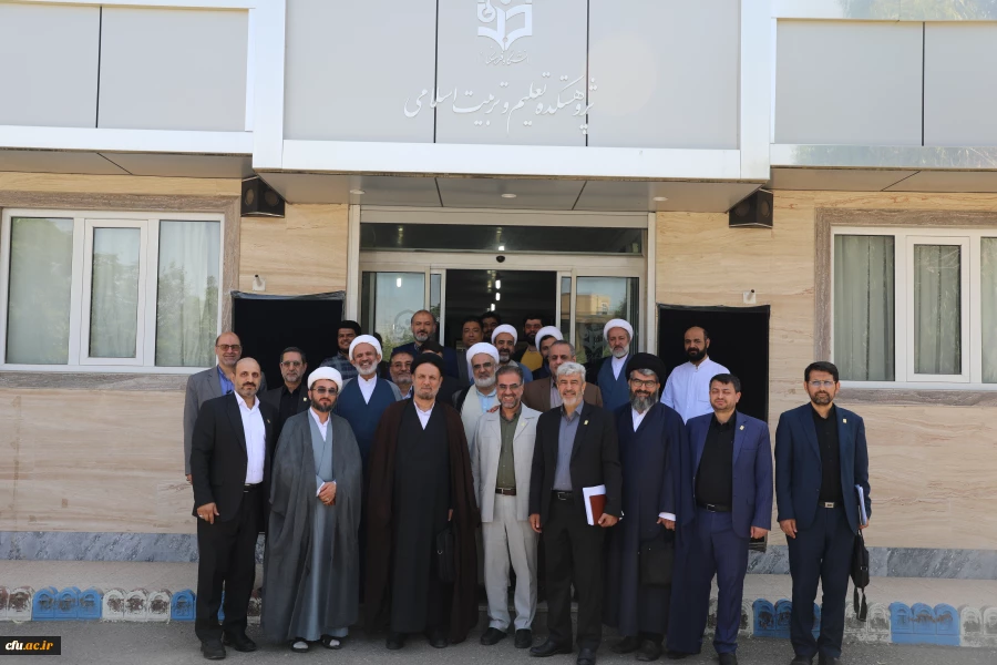 سفر 2 روزه رییس و اعضای هیات رییسه دانشگاه فرهنگیان به استان قم 15