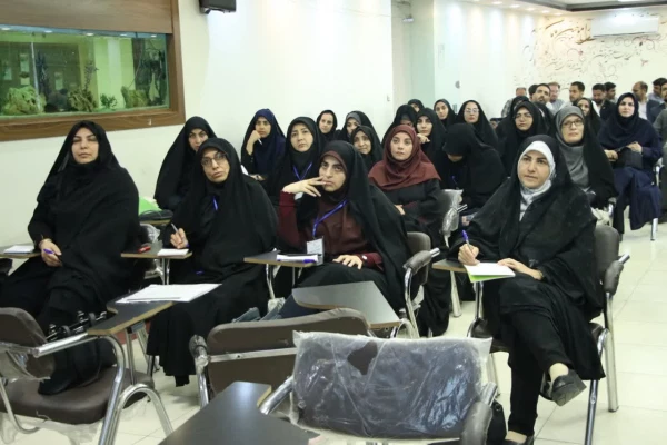 برگزاری اولین دوره آموزشی ارزیابان حرفه ای دانشگاه فرهنگیان اصفهان 4
