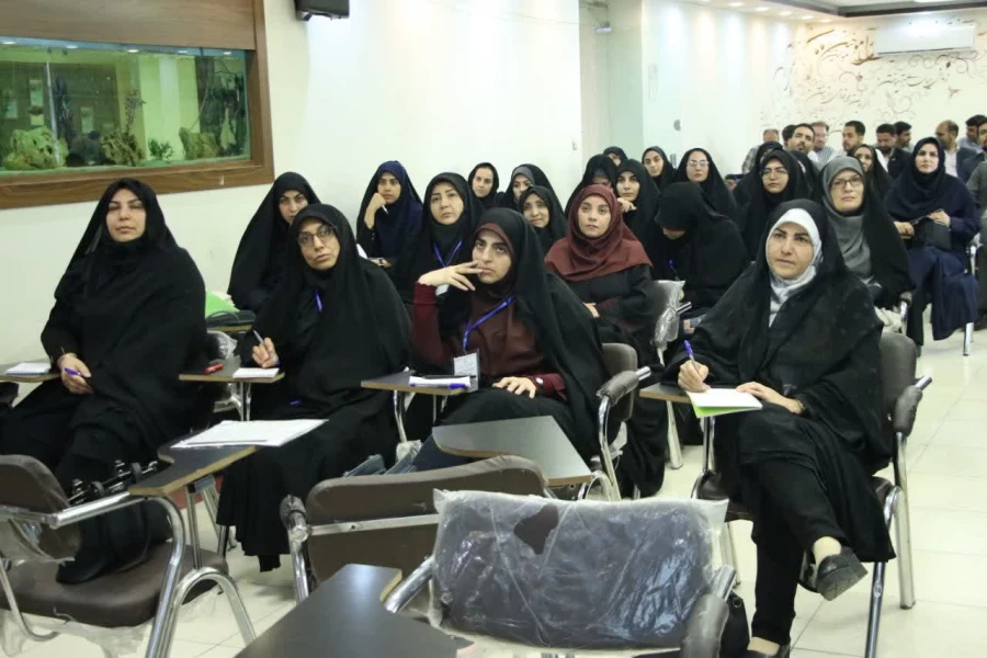 برگزاری اولین دوره آموزشی ارزیابان حرفه ای دانشگاه فرهنگیان اصفهان 4