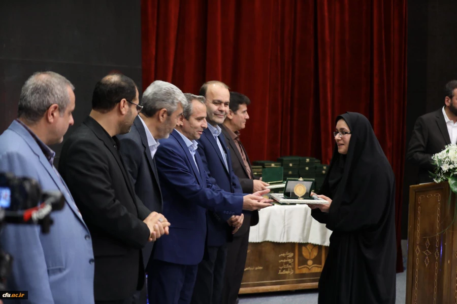 دوازدهمین جشنواره ملی پژوهش و فناوری دانشگاه فرهنگیان 35