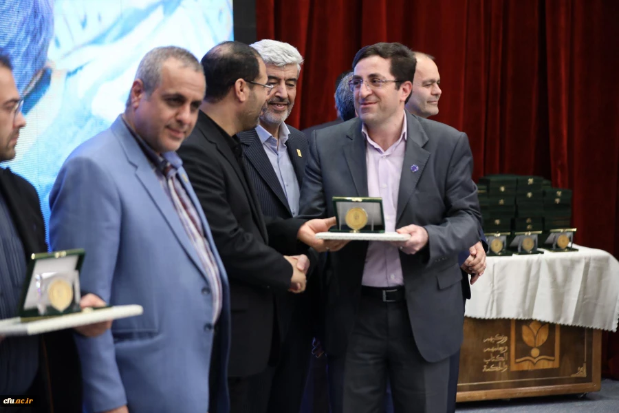 دوازدهمین جشنواره ملی پژوهش و فناوری دانشگاه فرهنگیان 45