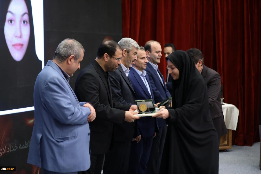 دوازدهمین جشنواره ملی پژوهش و فناوری دانشگاه فرهنگیان 37