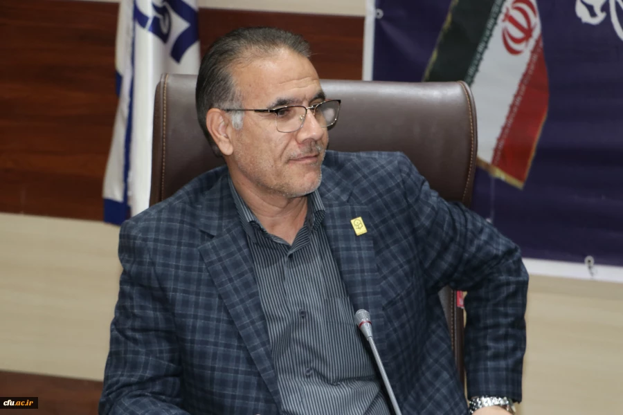 جلسه ی هم اندیشی اساتید و نخبگان دانشگاه فرهنگیان استان آذربایجان شرقی 7