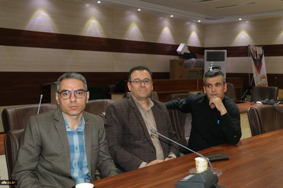 جلسه ی هم اندیشی اساتید و نخبگان دانشگاه فرهنگیان استان آذربایجان شرقی 10