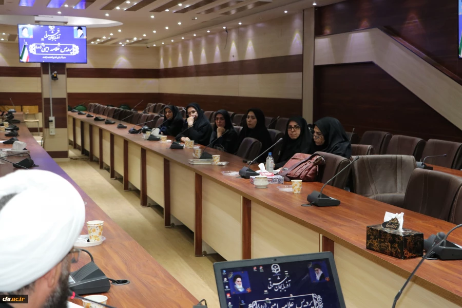 جلسه ی هم اندیشی اساتید و نخبگان دانشگاه فرهنگیان استان آذربایجان شرقی 11