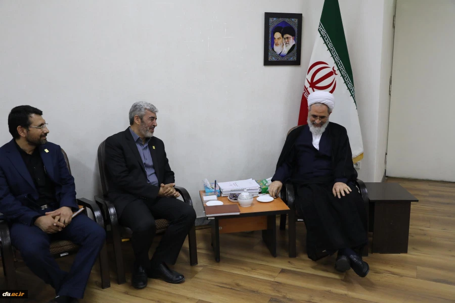 برنامه های سفر رییس دانشگاه فرهنگیان و اعضای هیات رییسه دانشگاه فرهنگیان به استان قم 19