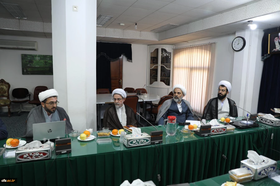 برنامه های سفر رییس دانشگاه فرهنگیان و اعضای هیات رییسه دانشگاه فرهنگیان به استان قم 35