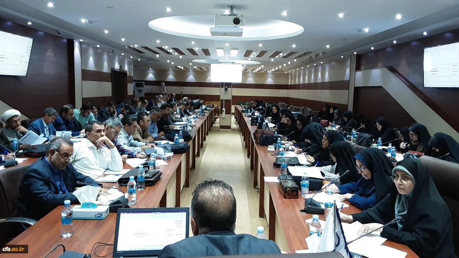 نخستین دوره آموزشی تربیت ارزیاب حرفه ای اساتید دانشگاه فرهنگیان استان آذربایجان شرقی 7