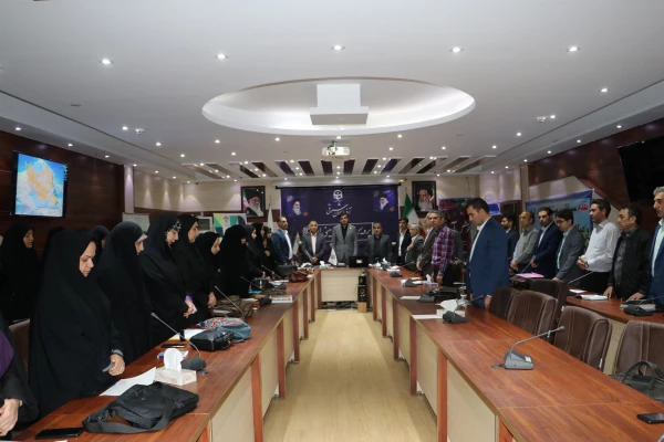 نخستین دوره آموزشی تربیت ارزیاب حرفه ای اساتید دانشگاه فرهنگیان استان آذربایجان شرقی 13