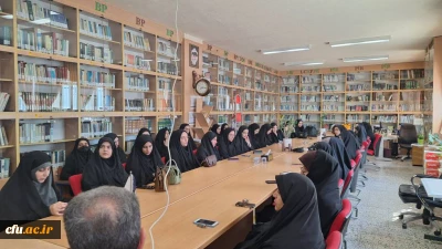 در پردیس بنت الهدی صدر اردبیل برگزار شد:

نشست انتخاباتی 