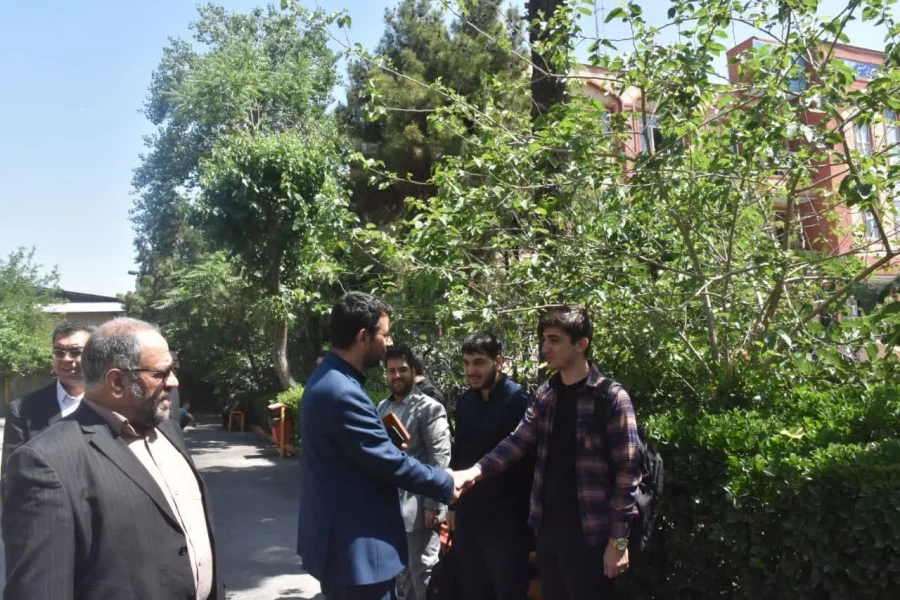 دیدارهای صمیمی سرپرست معاونت فرهنگی و تربیتی با دانشجومعلمان پردیس ها و مراکز دانشگاه فرهنگیان 10