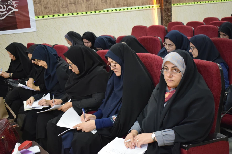 
اولین دوره تخصصی تربیت ارزیاب حرفه ای دانشگاه فرهنگیان کرمانشاه
 4