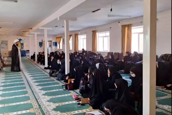 دوره های آموزشی معراج با حضور اساتید مرکز تخصصی نماز مشهد برگزار شد 5