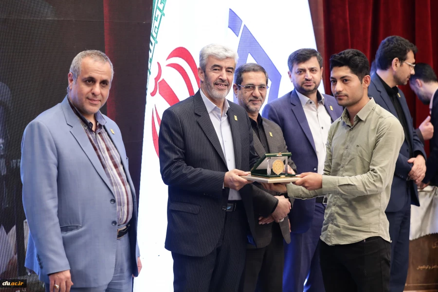 دانشجویان منتخب هشتمین جشنواره کشوری پویش دانشجویی 12