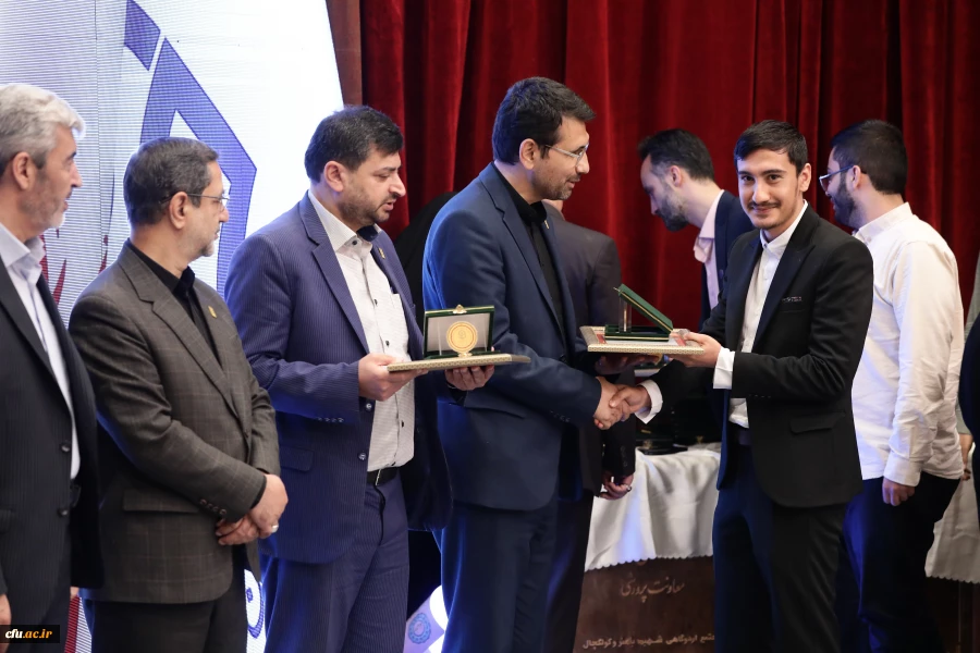 دانشجویان منتخب هشتمین جشنواره کشوری پویش دانشجویی 14