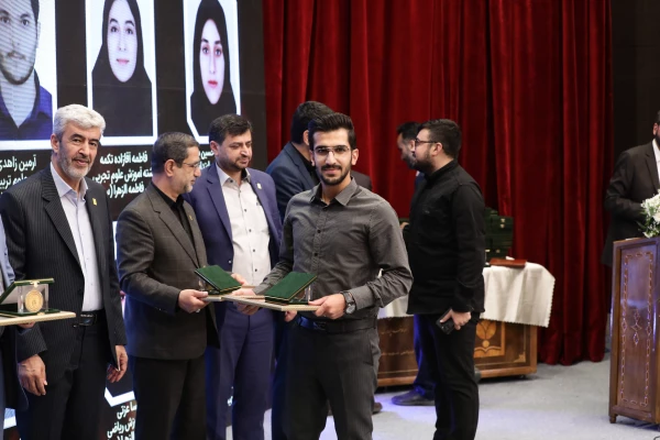 دانشجویان منتخب هشتمین جشنواره کشوری پویش دانشجویی 25