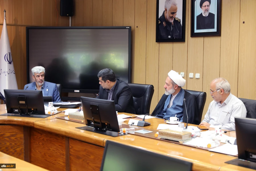 برگزاری اولین جلسه هیات مرکزی جذب اعضای هیات علمی دانشگاه فرهنگیان
 5