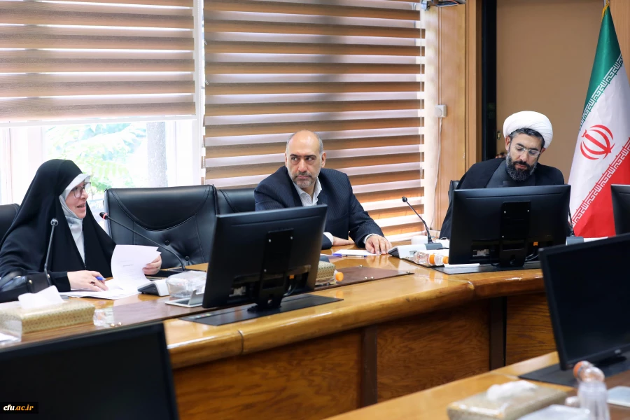 برگزاری اولین جلسه هیات مرکزی جذب اعضای هیات علمی دانشگاه فرهنگیان
 8