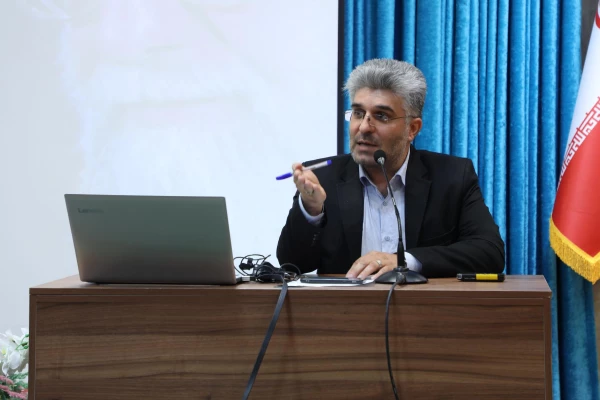 دوره آموزشی آشنایی، پیشگیری و آسیب های ناشی از اعتیاد به مواد مخدر  برگزار شد  4