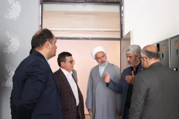 بازدید رئیس دانشگاه فرهنگیان از دانشگاه فرهنگیان استان اصفهان  6