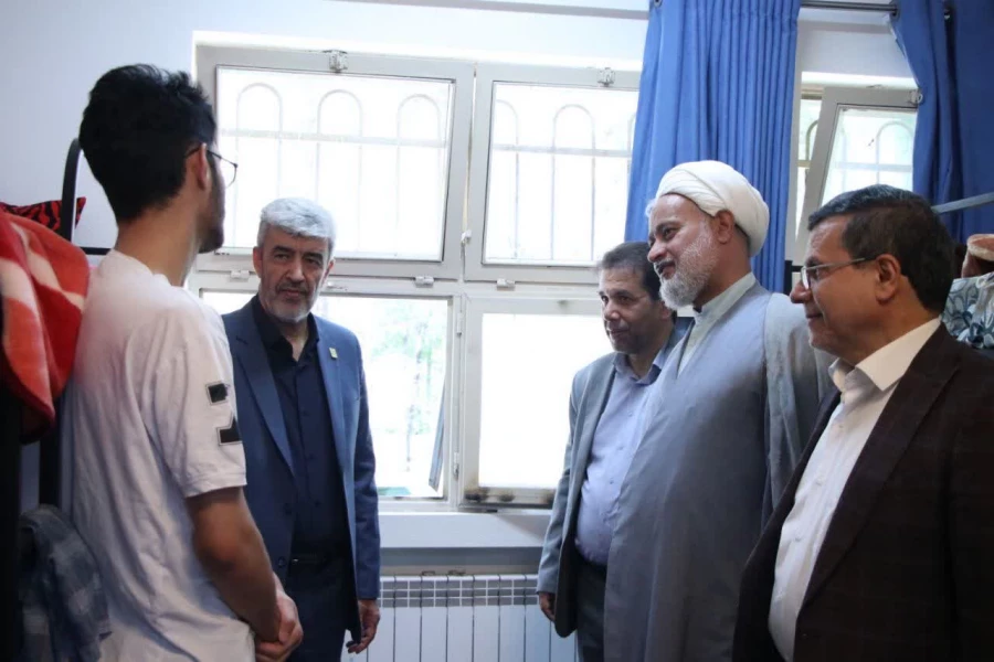 بازدید رئیس دانشگاه فرهنگیان از دانشگاه فرهنگیان استان اصفهان  7