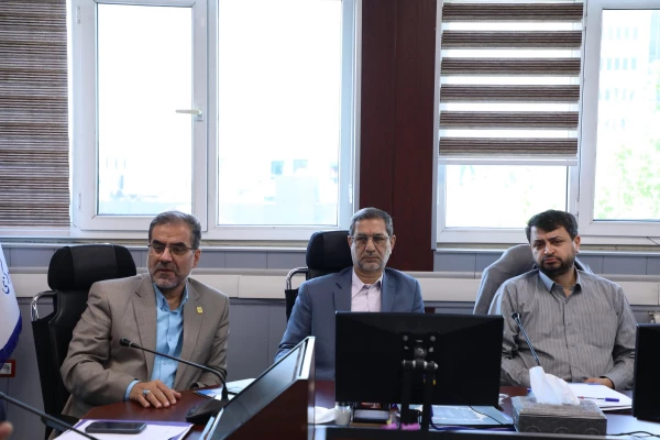 نشست هماهنگی برگزاری گروه ­های ارزیابی تکمیلی داوطلبان آزمون اختصاصی دانشگاه فرهنگیان برگزارشد

 7