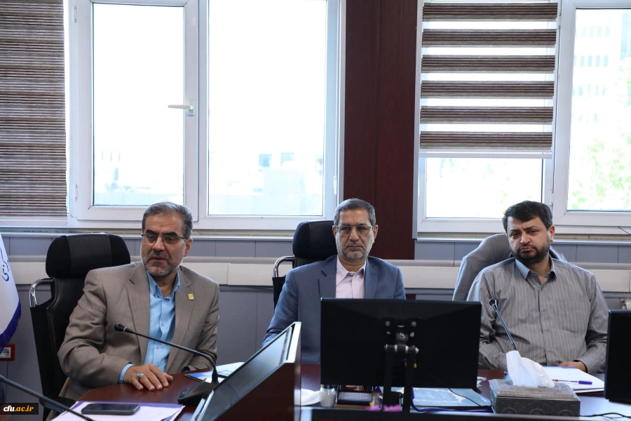 نشست هماهنگی برگزاری گروه ­های ارزیابی تکمیلی داوطلبان آزمون اختصاصی دانشگاه فرهنگیان برگزارشد

 7