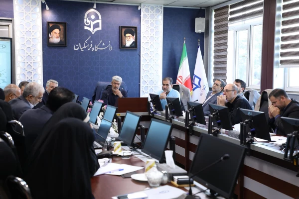 نشست هماهنگی برگزاری گروه ­های ارزیابی تکمیلی داوطلبان آزمون اختصاصی دانشگاه فرهنگیان برگزارشد

 10