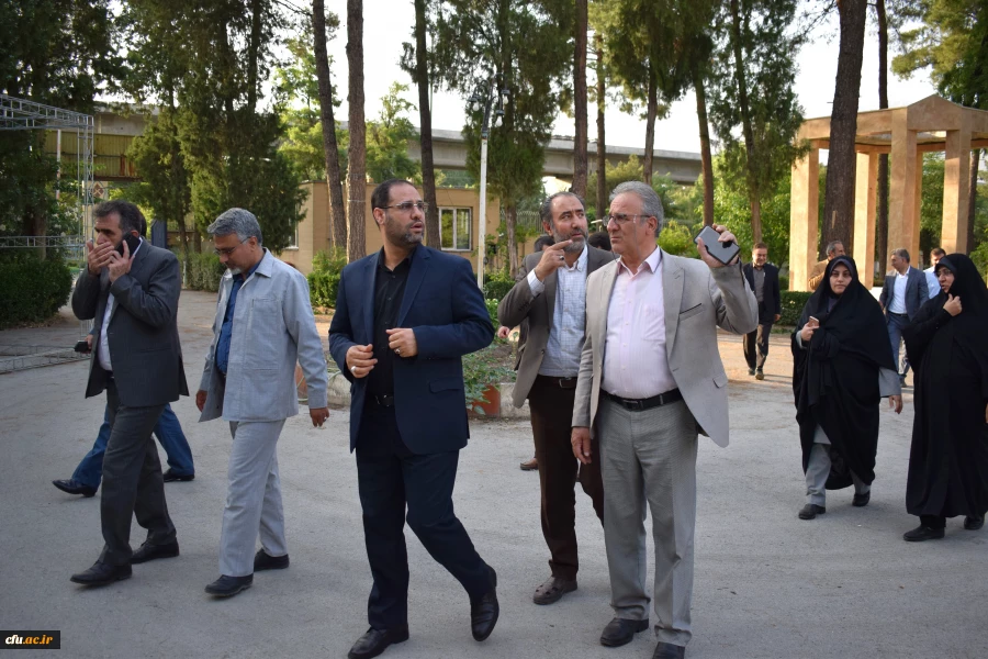 بازدید سرزده صحرایی وزیر آموزش وپرورش از دانشگاه فرهنگیان کرمانشاه
 3