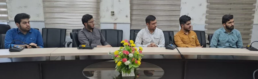 برگزاری نشست هم اندیشی با موضوع اهمیت حضور در دور دوم انتخابات در دانشگاه فرهنگیان استان خوزستان 5