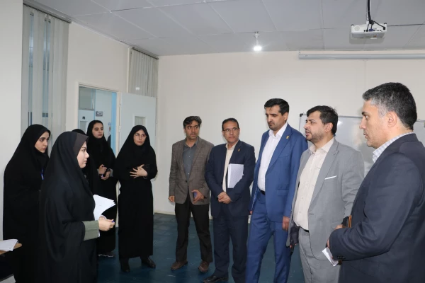 بازدید معاون دانشجویی دانشگاه فرهنگیان کشور و رئیس دانشگاه فرهنگیان استان از فرایند مصاحبه پذیرفته شدگان چند برابر ظرفیت دانشگاه فرهنگیان آذربایجان شرقی 7
