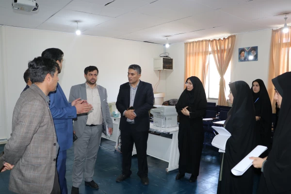بازدید معاون دانشجویی دانشگاه فرهنگیان کشور و رئیس دانشگاه فرهنگیان استان از فرایند مصاحبه پذیرفته شدگان چند برابر ظرفیت دانشگاه فرهنگیان آذربایجان شرقی 10