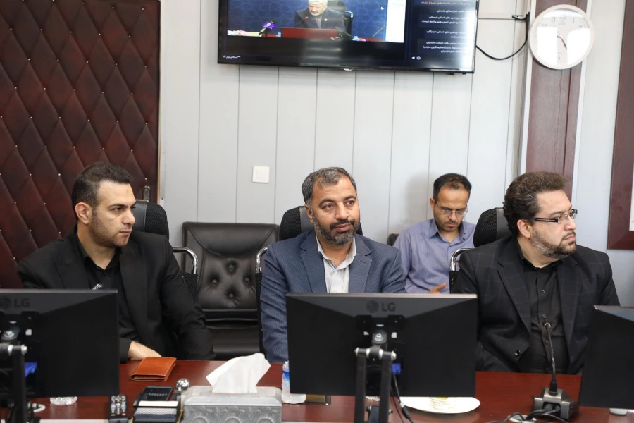 جلسه مشترک ستاد اقامه نماز و هیات رییسه دانشگاه فرهنگیان با حضور حجت الاسلام و المسلمین قرائتی 9