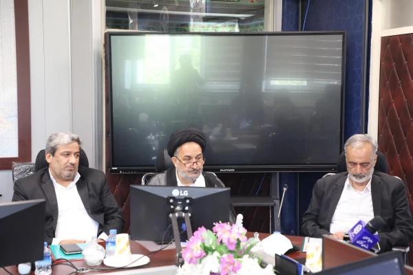 جلسه مشترک ستاد اقامه نماز و هیات رییسه دانشگاه فرهنگیان با حضور حجت الاسلام و المسلمین قرائتی 12