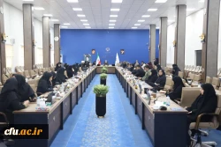 در اختتامیه دومین کنگره ملی بانوان تاثیرگذار صورت گرفت؛

تجلیل از هشت بانوی برتر تاثیرگذار مازندرانی / ریاست پردیس فاطمه الزهرا (س) ساری تجلیل شد
 3