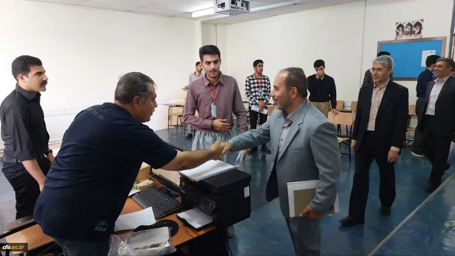 بازدید از روند برگزاری کانون های سنجش شایستگی داوطلبان چند برابر ظرفیت
 5