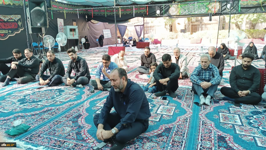 
مراسم روح بخش و پرفیض قرائت زیارت عاشورای اساتید و کارکنان دانشگاه فرهنگیان کرمانشاه

 9