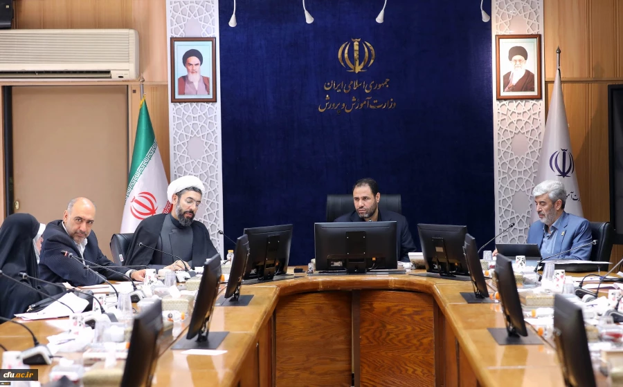 الإجراءات التحویلیة لجامعة فرهانجیان بدعم خاص من الشهید رئیسی، أحد رواد إحیاء تدریب المعلمین 2