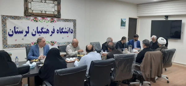 رفع مشکل دانشگاه فرهنگیان نیازمند برنامه جامع است  4