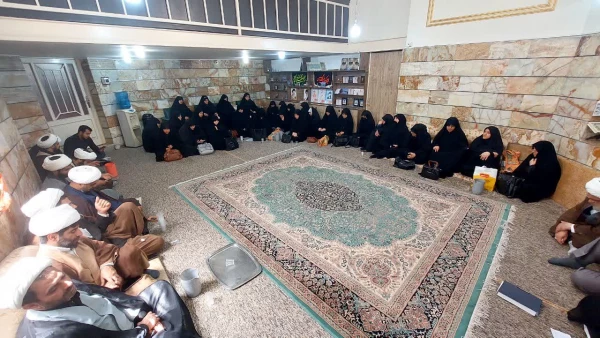 نشست مسئولین، ائمه جماعات و کارشناسان و مربیان فرهنگی دانشگاه فرهنگیان با امام جمعه شهر اهواز و نماینده ولی فقیه در استان خوزستان 6