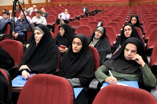 برگزاری دوره توانمندسازی استادان مرجع کارورزی 1 و 3  7