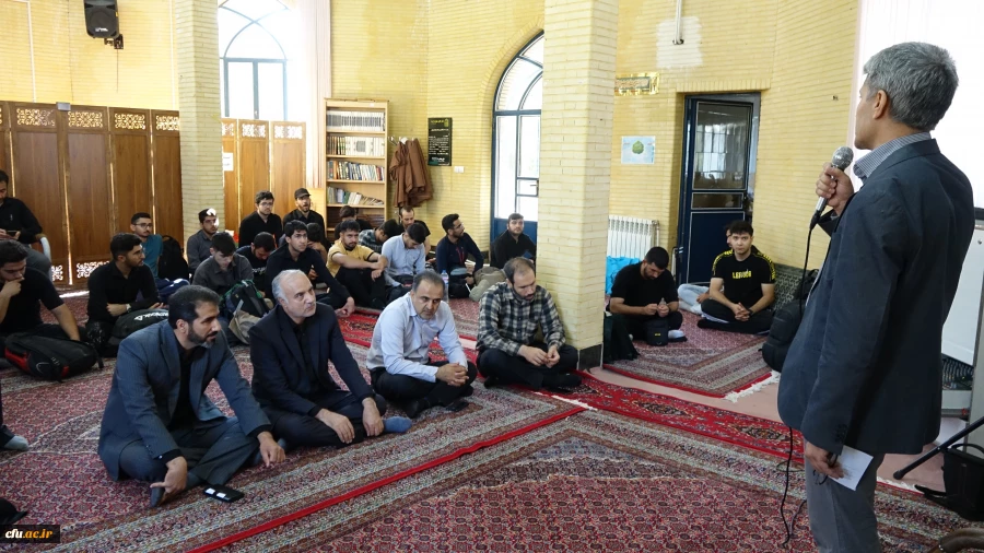 بدرقه کاروان زیارتی اربعین دانشجویان دانشگاه فرهنگیان استان کردستان
 5