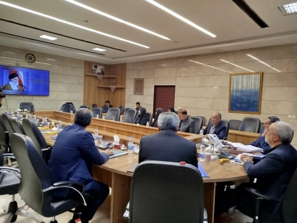 استاندار در نشست هیات امنای دانشگاه فرهنگیان استان کرمان:
به دلیل اهمیت دانشگاه فرهنگیان، مشکلات این مجموعه باید حل شود. 2