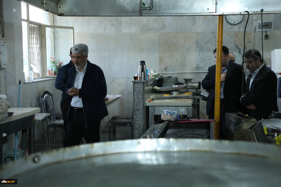 بازدید دکتر رجبعلی برزویی، رئیس دانشگاه فرهنگیان از مدیریت استان تهران و پردیس شهید چمران و نشست صمیمی  با اعضای هیات علمی و کارکنان پردیس شهید چمران استان تهران 5